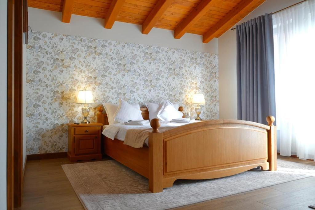 Budureasa Villa Diva מראה חיצוני תמונה