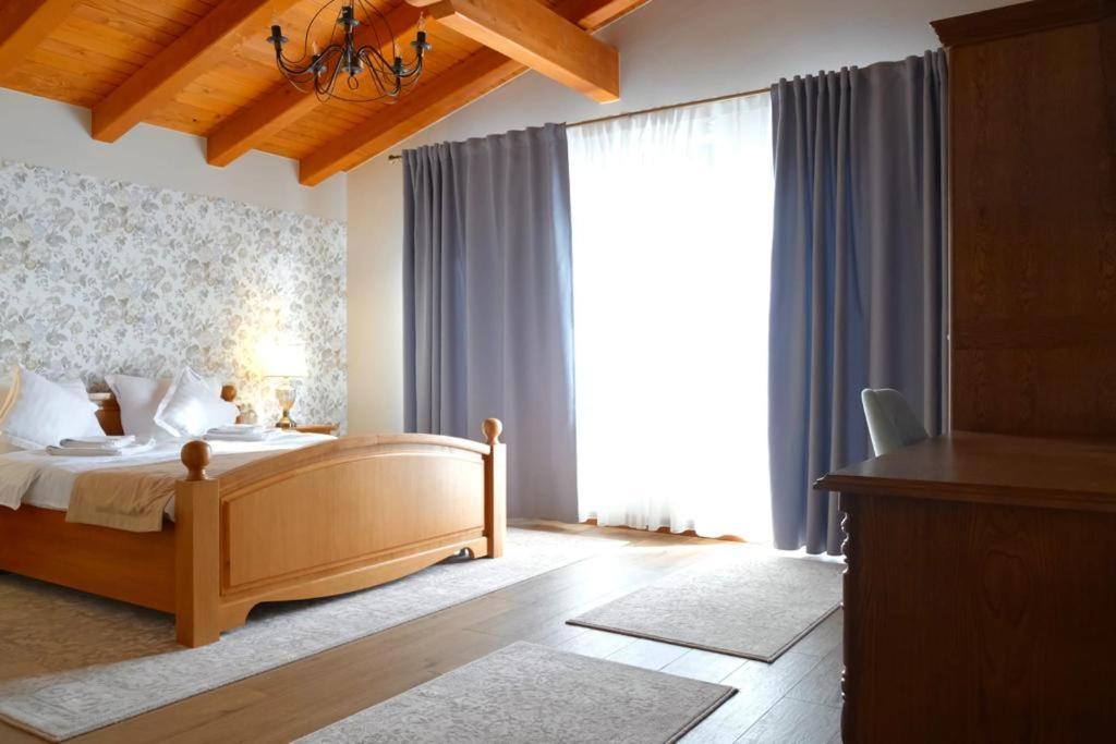 Budureasa Villa Diva מראה חיצוני תמונה